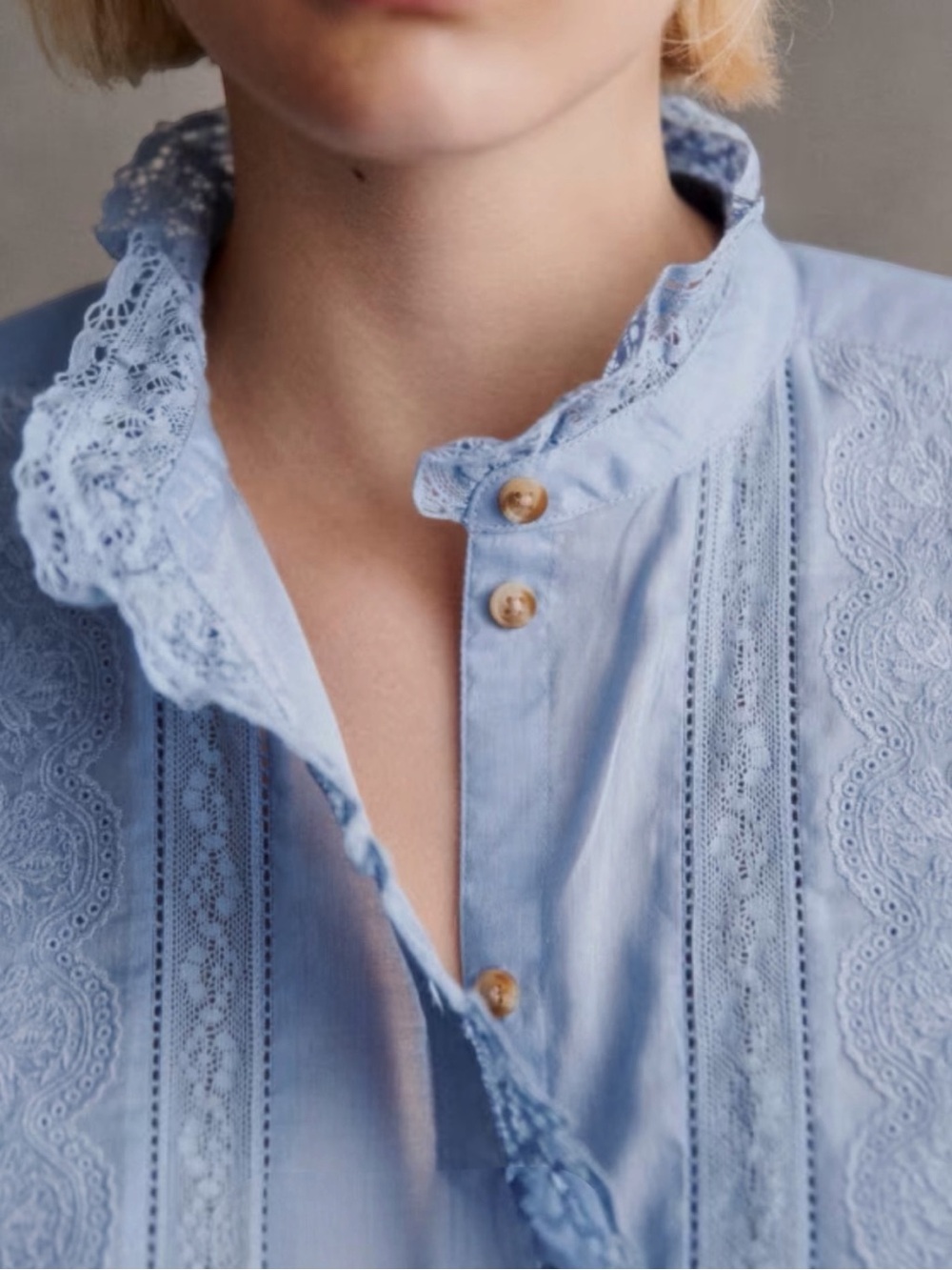 Sézane Chlo Shirt Vintage Blue Lace Ruffle Collar Size 42/10/ M US Cottagecoe - Picture 7 of 14